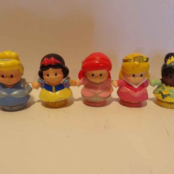 + Fisher Price Little People Lot Of 11 Random People Figures Toys - Picture 2 of 7